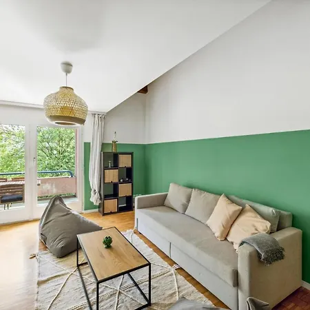 Cozy Close To The Center Of Forch *