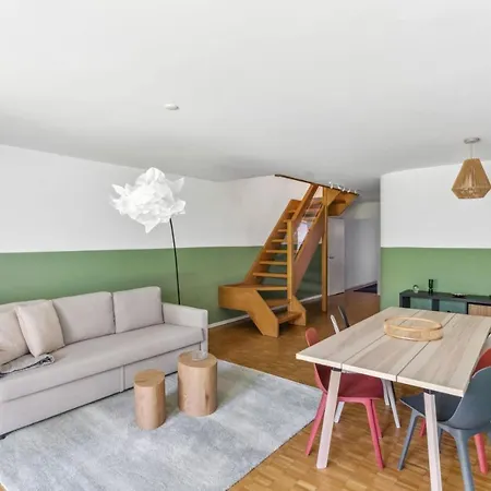 Apartament Cozy Close To The Center Of Forch *