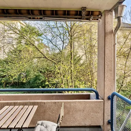 Cozy Close To The Center Of Forch