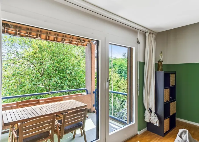 Cozy Close To The Center Of Forch Apartamento Zurique