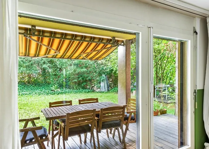 Apartament Cozy Close To The Center Of Forch *