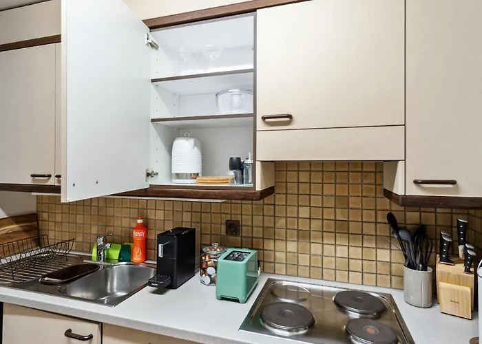 Cozy Close To The Center Of Forch