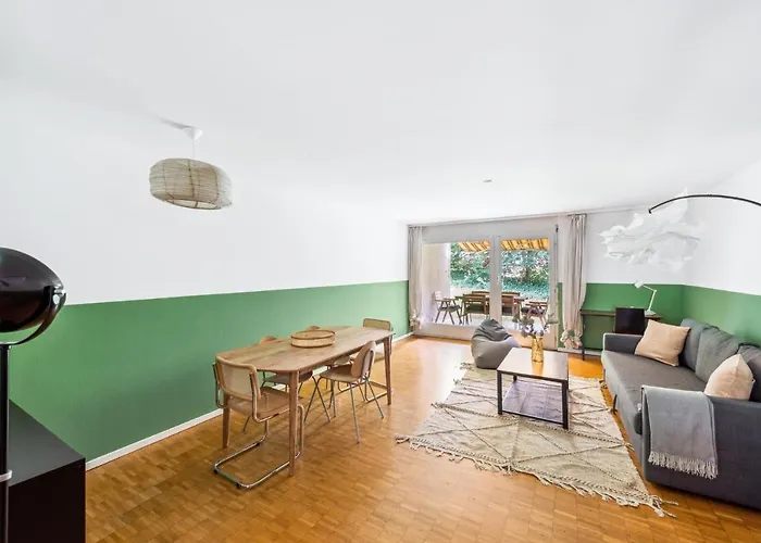 Cozy Close To The Center Of Forch Apartamento Zurique