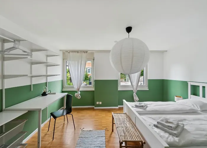 Cozy Close To The Center Of Forch Apartamento *