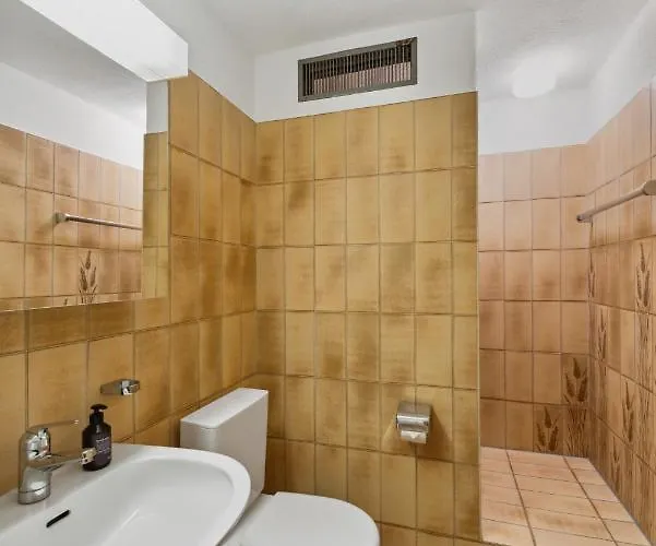 Cozy Close To The Center Of Forch Apartamento *