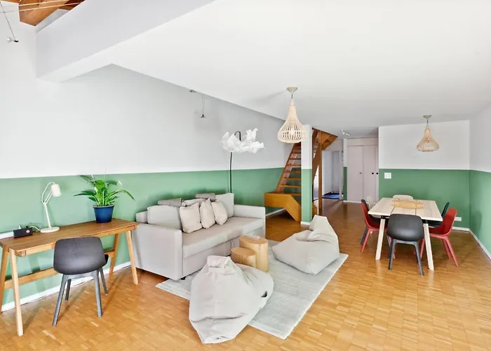 Cozy Close To The Center Of Forch Zurych