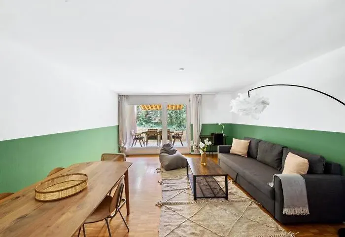 Cozy Close To The Center Of Forch Zurique