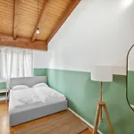 公寓 Cozy Close To The Center Of Forch