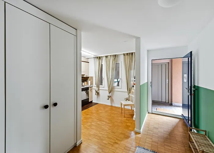 Cozy Close To The Center Of Forch Appartement