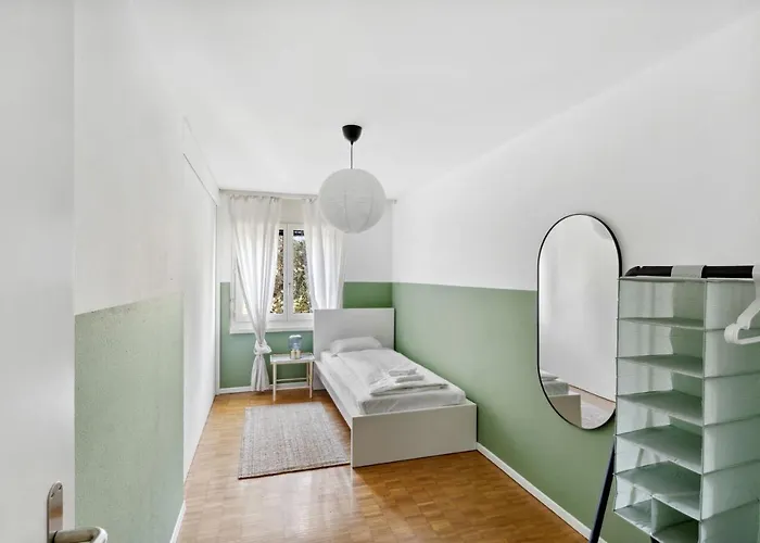 Appartement Cozy Close To The Center Of Forch