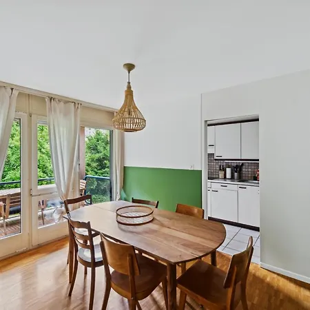 Cozy Close To The Center Of Forch Апартаменты