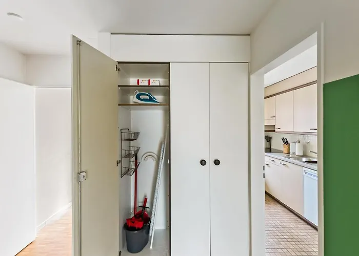 Lägenhet Cozy Close To The Center Of Forch Zürich