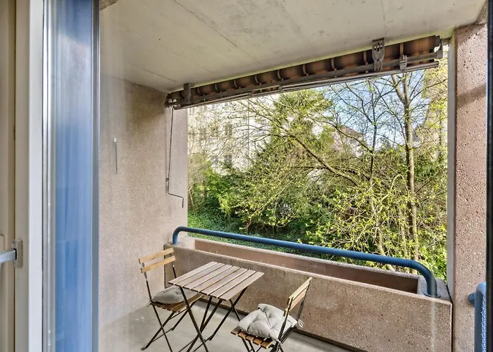 Cozy Close To The Center Of Forch Zürich